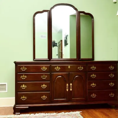 Sale Photo Thumbnail #25