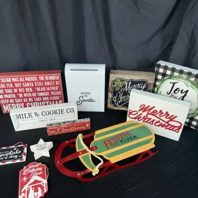 Signs For Holiday 