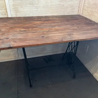 Accent Table