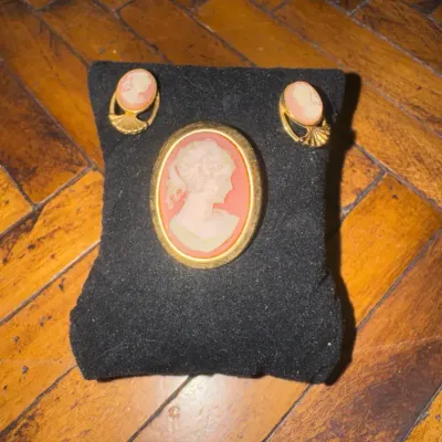 3 Piece Cameo Set