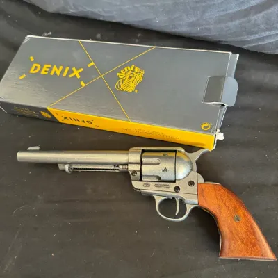 1873 Calvary Revolver