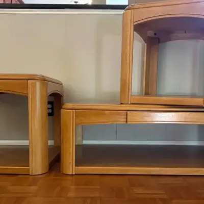 Living Room Coffee Table and Matching End Tables