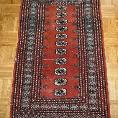 Hand-Knotted Bokhara Style Wool Rug (52 x 32)