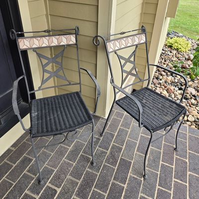 2 outdoor chairs