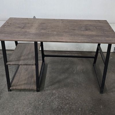Small desk