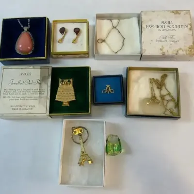 FTH341 - Avon & Macys Costume Jewelry 