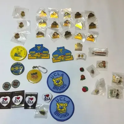 FTH331 - Collectible UCLA and Rose Bowl Pins and Patches