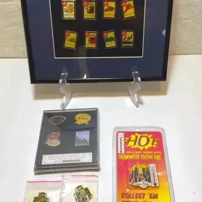 FTH330 - Vintage Collectible Pins