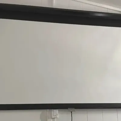 FTH377 - Movie Screen