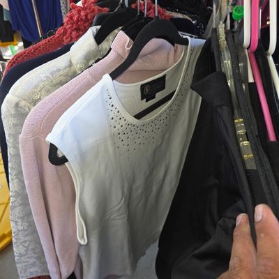 Sale Photo Thumbnail #254