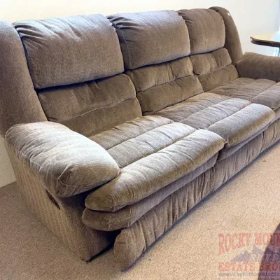 Sale Photo Thumbnail #378