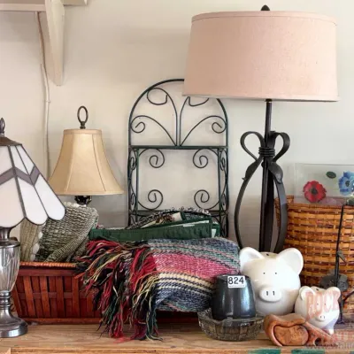Sale Photo Thumbnail #678