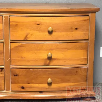 Sale Photo Thumbnail #750