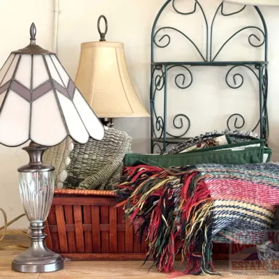 Sale Photo Thumbnail #680