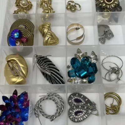 Sale Photo Thumbnail #300
