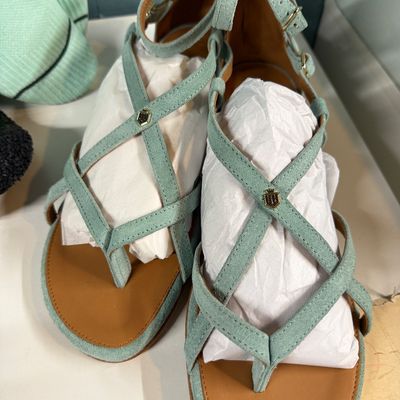 Sale Photo Thumbnail #270