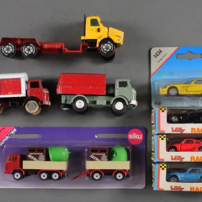 Sale Photo Thumbnail #434