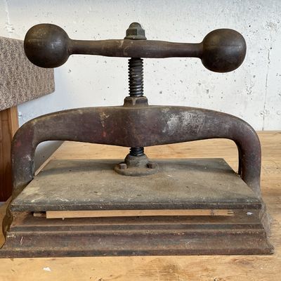 Sale Photo Thumbnail #199