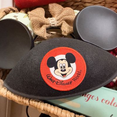 Walt Disney World Mickey Mouse ears hat