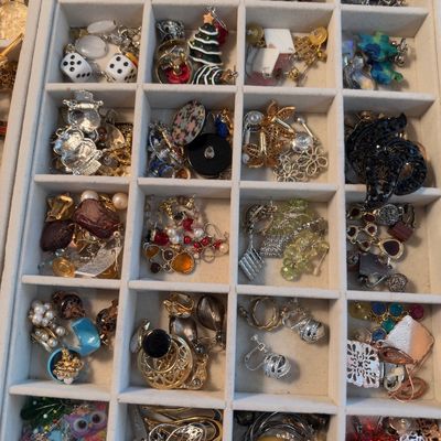 Costume earrings, dice earrings, rhinestone clips