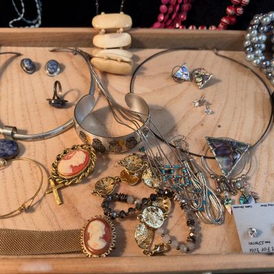 Cameo pendants and brooch, silver tone collar necklaces