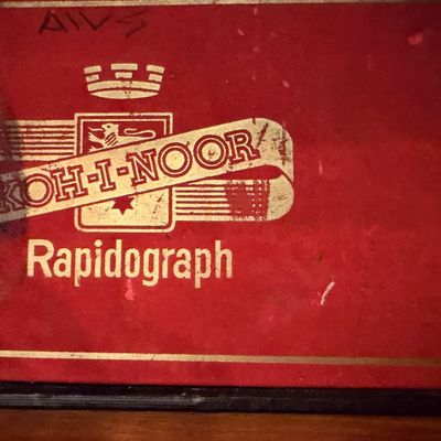 Koh-I-Noor Rapidograph technical pen set