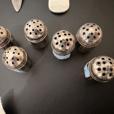 Silver salt and pepper shakers, six pieces
