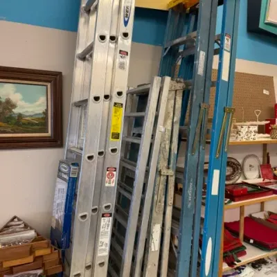 Sale Photo Thumbnail #143