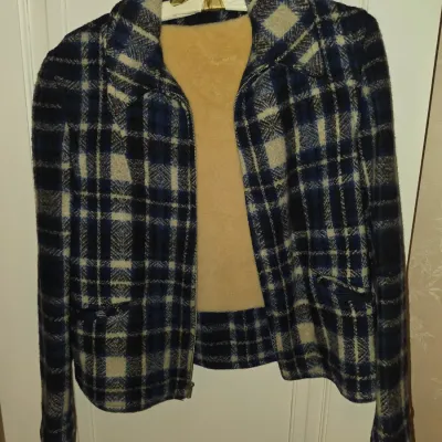 Sale Photo Thumbnail #122