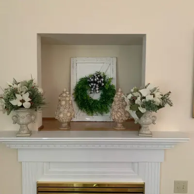 Welcoming Decor
