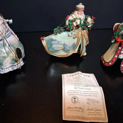 Thomas Kinkade Old World Santas Christmas Ornament Set
