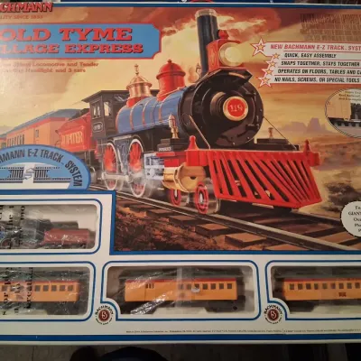 Bachmann Old Tyme Village Express Electric Train Set