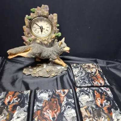 Wolf Figurine Clock & Wildlife Coaster Lot