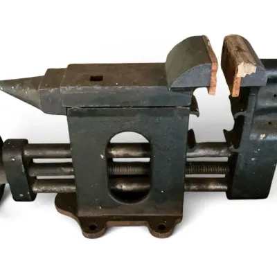 Stewart Handy Worker Combination Vise (25 Inch Length)