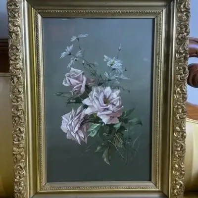 Antique Floral Still Life in Ornate Wood Frame 23.75"h x 17.75"w