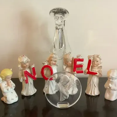 Vintage 1950s Relco NOEL Christmas Angels With A 25% Lead Crystal Angel And Other Angels 