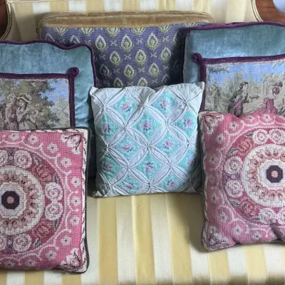 Vintage Cathedral Window Quilted Throw Pillow, Needlepoint, & Tapestry Throw Pillows