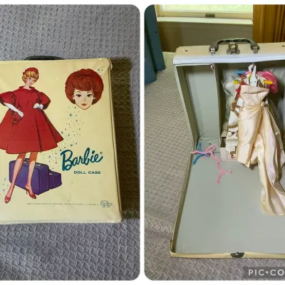 Vintage 1960s Barbie Clothes & Accessories in Case