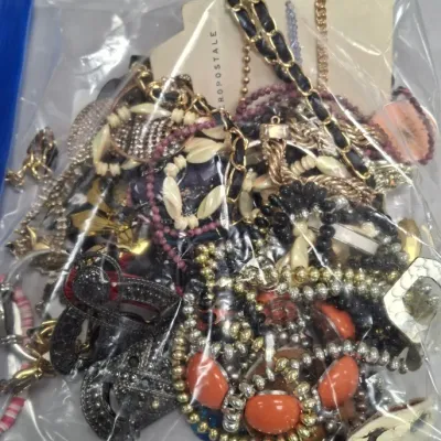 Sale Photo Thumbnail #137