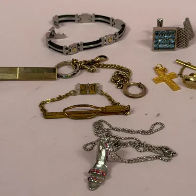 Sale Photo Thumbnail #157