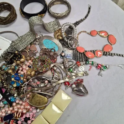 Sale Photo Thumbnail #156