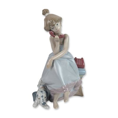 Lladro Chit Chat Porcelain Figurine 5466