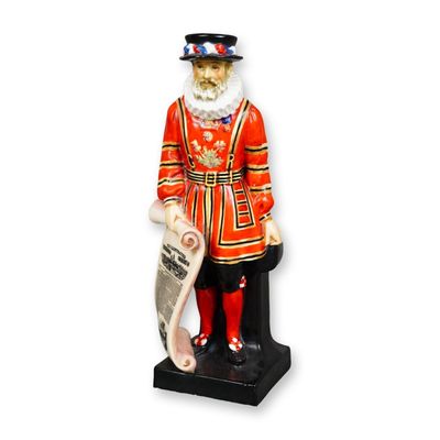 Royal Doulton Porcelain Figurine, Beefeater