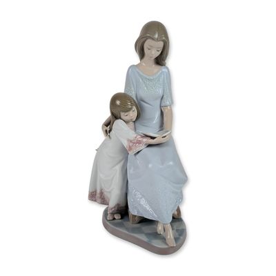 Lladro Bedtime Story Porcelain Figurine 5457