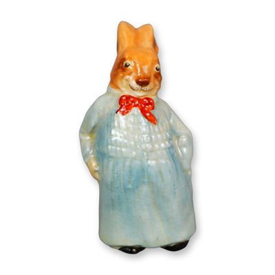 Doulton Bunnykins Figurine, Reggie Bunnykins D6025