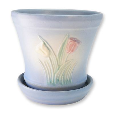 Hull Sueno Tulip Planter and Saucer