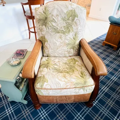 Sale Photo Thumbnail #142