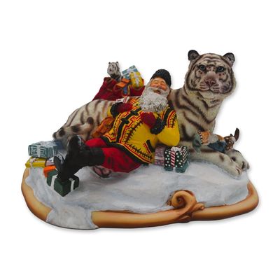 Sale Photo Thumbnail #304: Maruri USA LE Santa's World Travels "Cat Nap" Sculpture, 1996