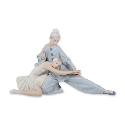 Sale Photo Thumbnail #5: Lladro Matte Porcelain Closing Scene Figurine 1014935