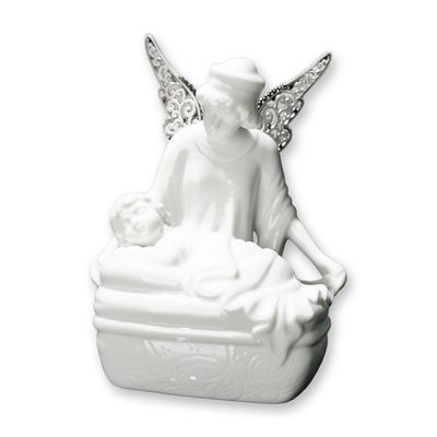 Sale Photo Thumbnail #37: Newbridge Silverware Porcelain Mother and Child Figurine